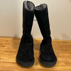 Ugg Boots with Zipper